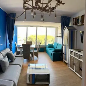 Athena Ohana, Les Pieds Dans L'eau Appartement Bandol